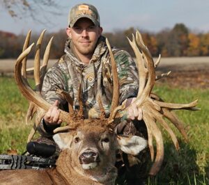 Top 5 states to hunt whitetail [trophy bucks!] | N1 Outdoors