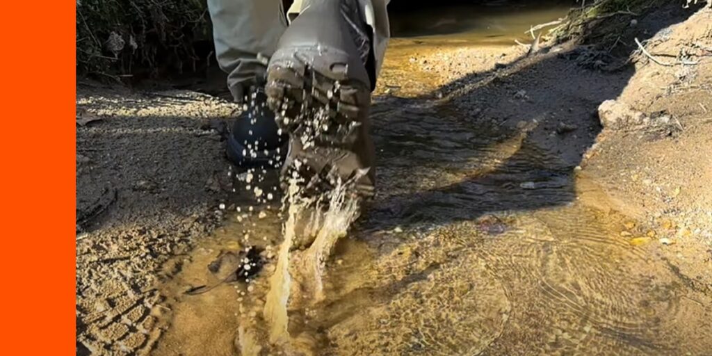 woody sport ankle boot in creek walking