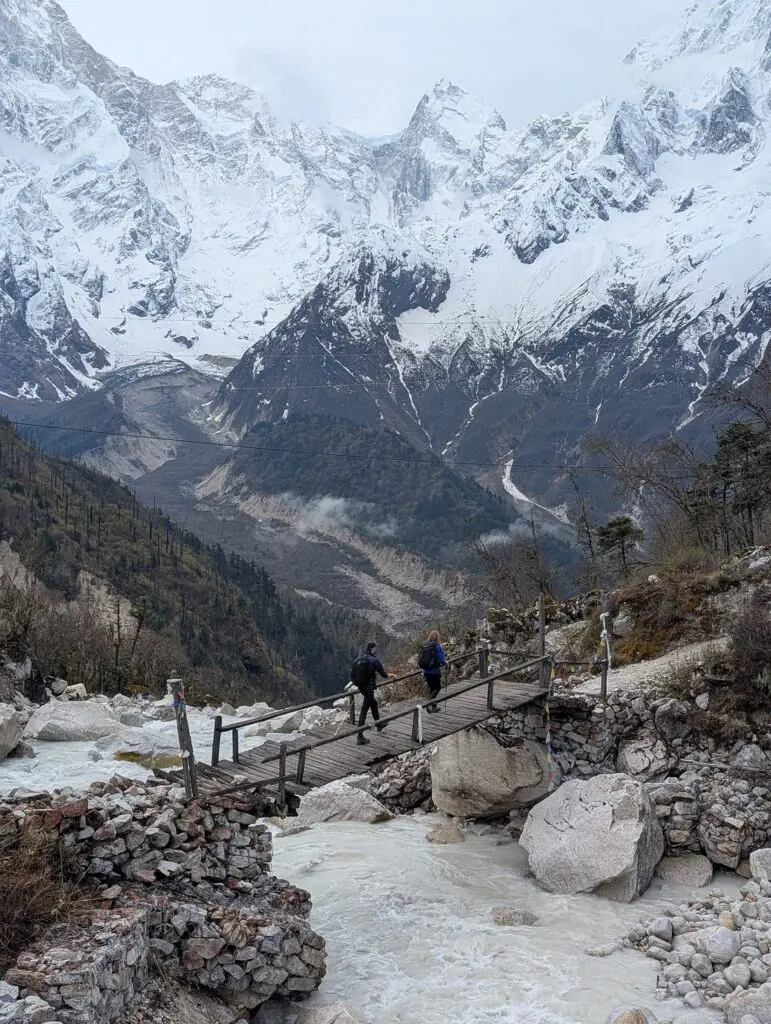 bridge over the Budhi Gandaki River