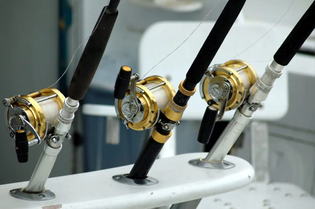 3 offshore fishing rods
