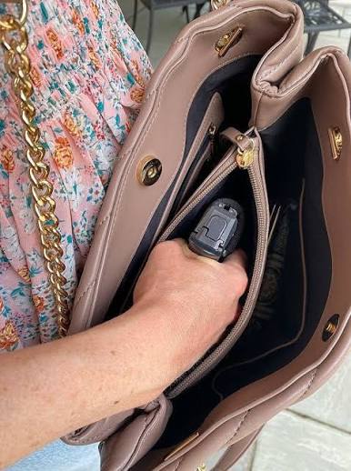 Off Body holster for women
